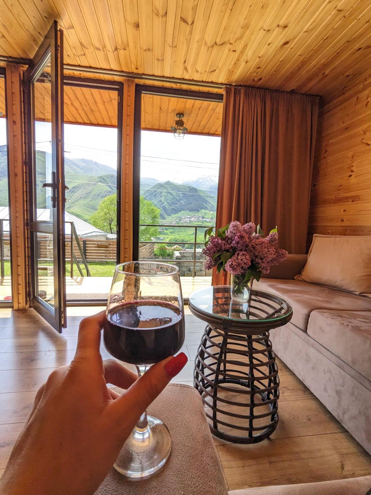Cottage Caucasus คัซเบกี ภายนอก รูปภาพ