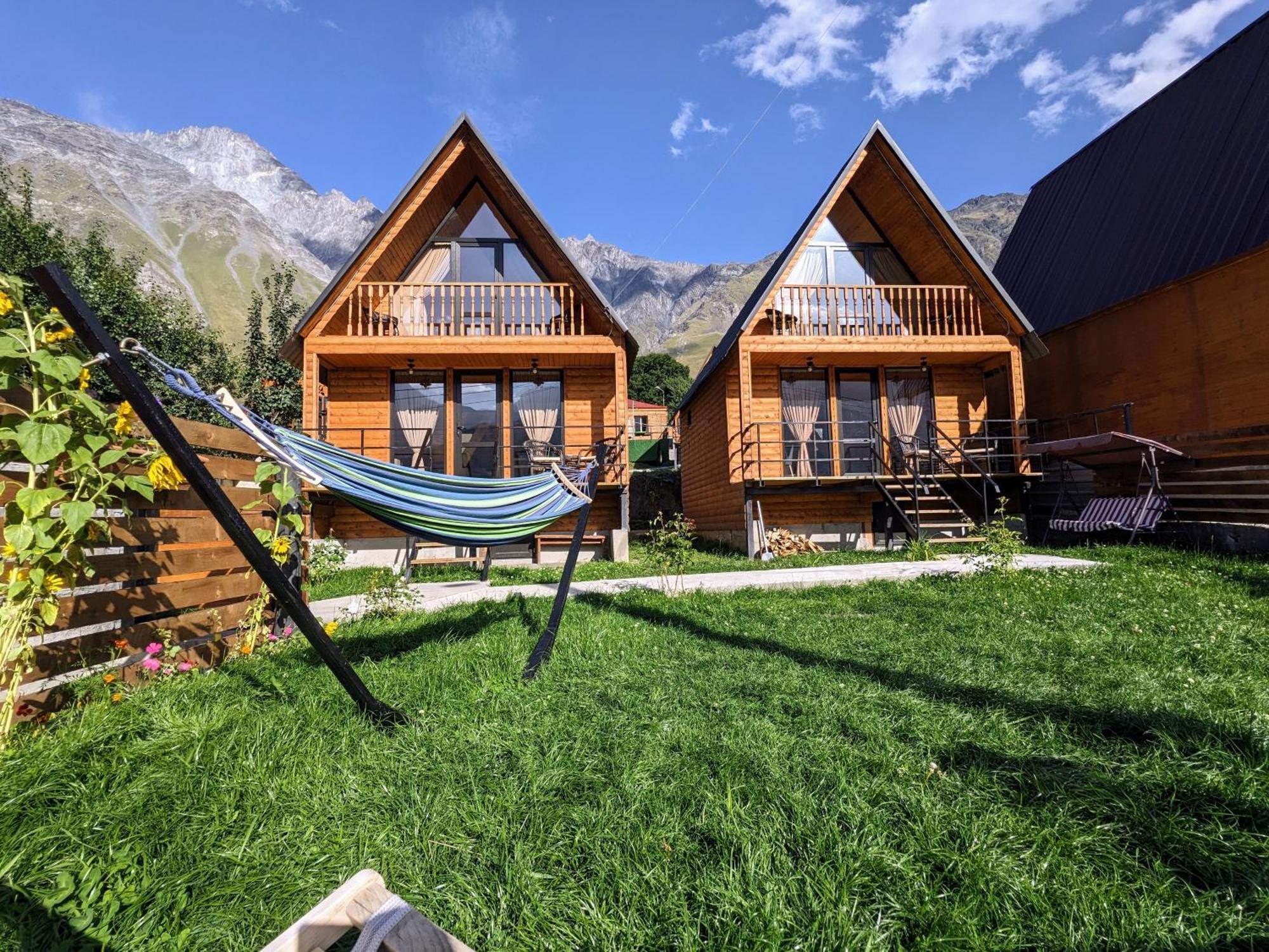 Cottage Caucasus คัซเบกี ภายนอก รูปภาพ